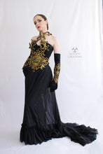 Load image into Gallery viewer, Gold Latex 'Oculus Draconis' Filigree Belt