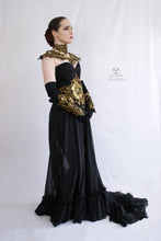 Load image into Gallery viewer, Gold Latex 'Oculus Draconis' Filigree Belt