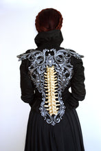 Load image into Gallery viewer, Silver and Bone Spine