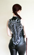 Load image into Gallery viewer, Silver Latex Spine